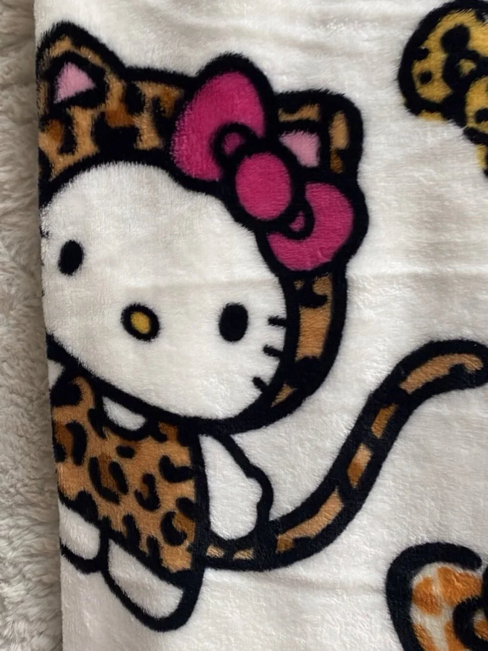 Hello Kitty Animal Print Soft Throw Blanket 50” X 70” Tiger Zebra Cheetah NEW